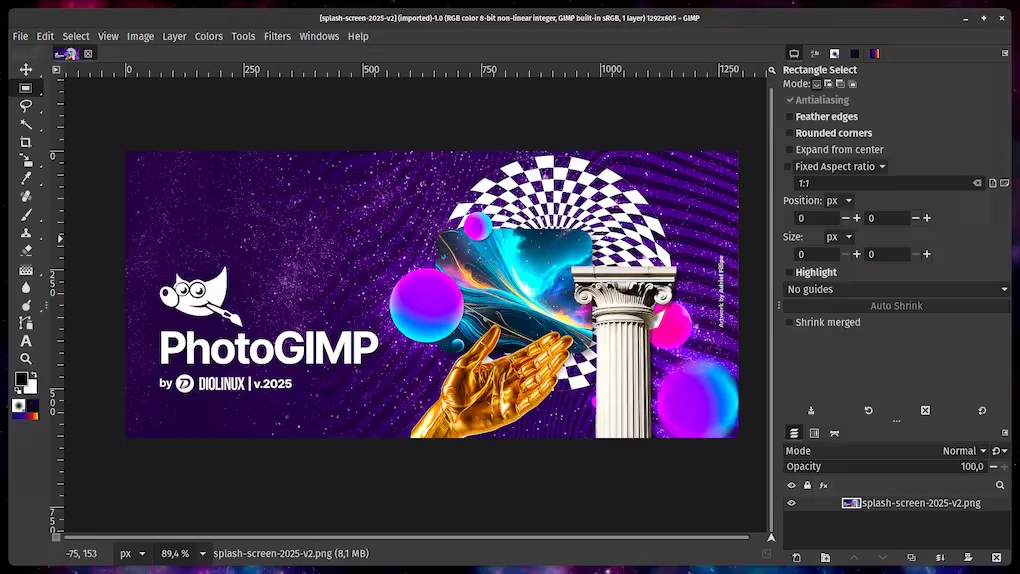 This is what PhotoGIMP looks like.